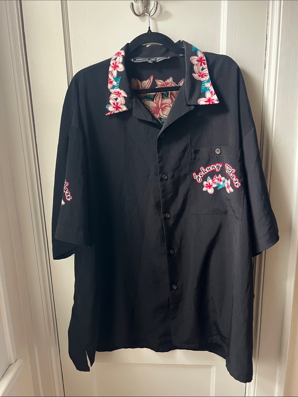 Johnny Blaze Black Floral-Trim Short-Sleeve Button Down Shirt